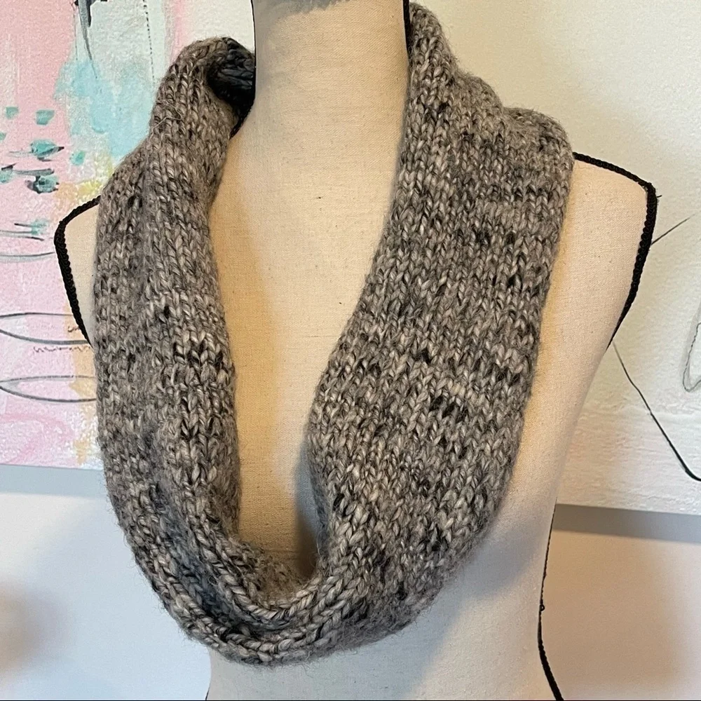 Isabel Marant Etoile Infinity Knit Scarf Laine Wool Alpaca Gray Made In Italy.